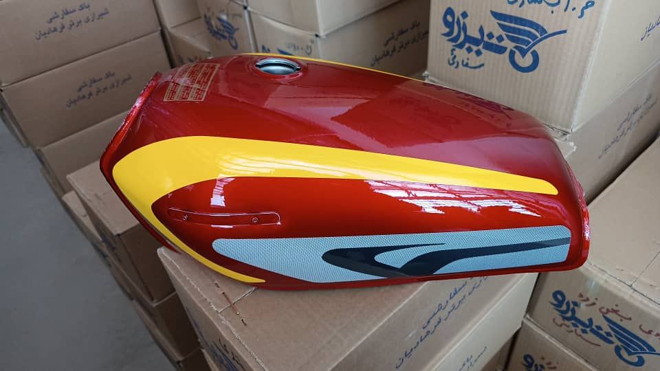 IMG-20250802-WA0025 باک موتور سیکلت هوندا 125 رنگ زرشکی خط زرد